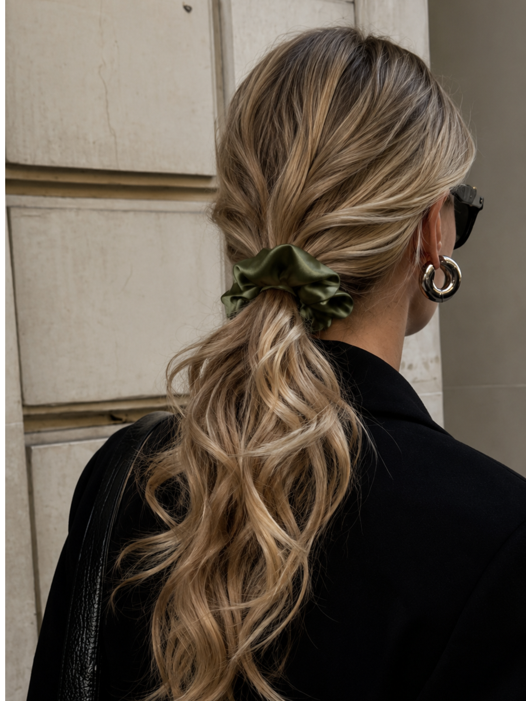 Danna Mulberry Silk Scrunchie