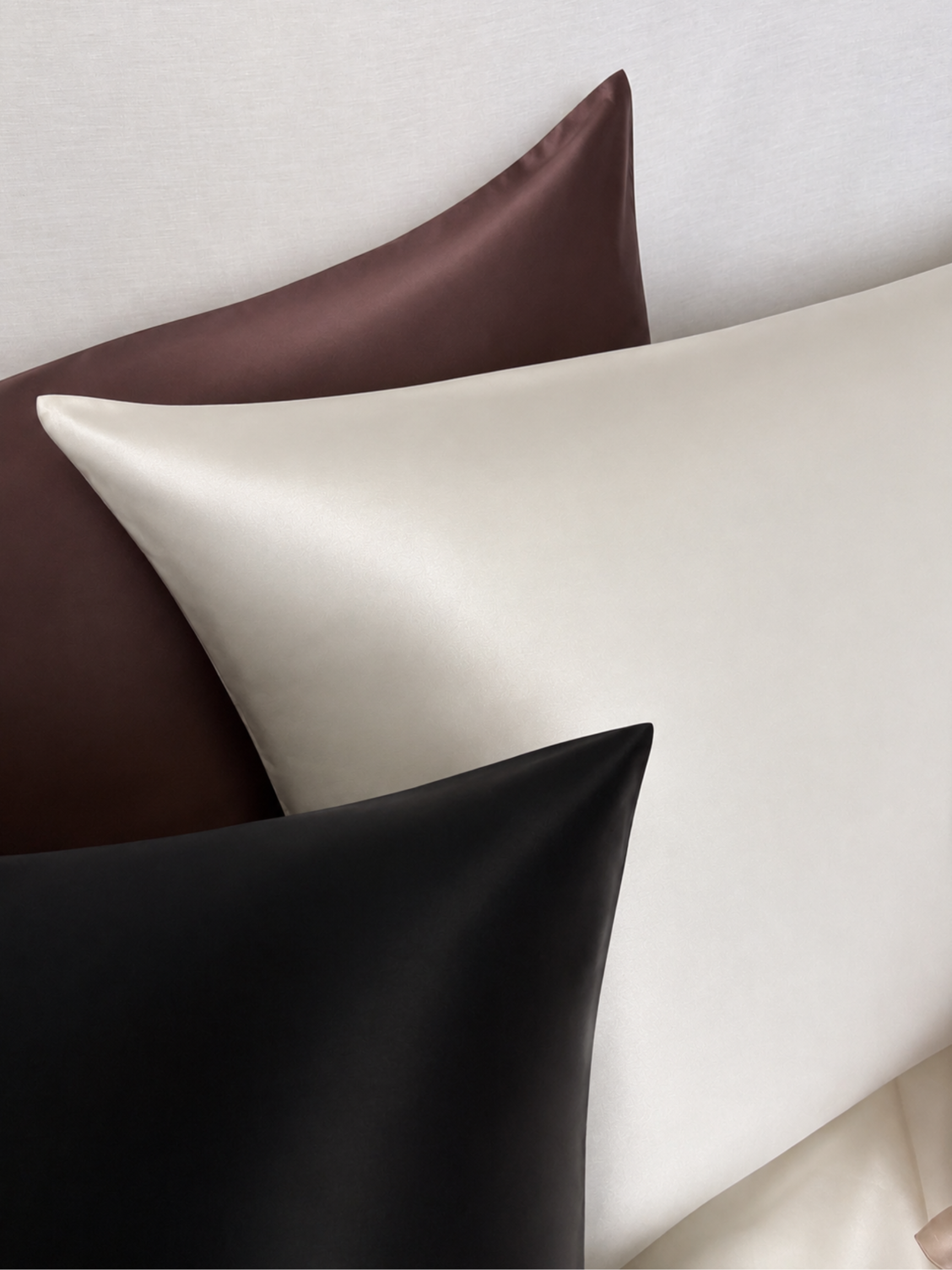 Camila Mulberry Silk Pillowcase