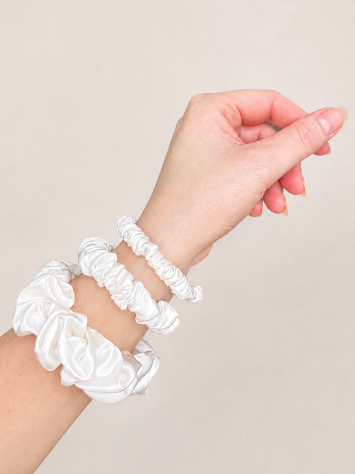 Maria Mulberry Silk Scrunchie