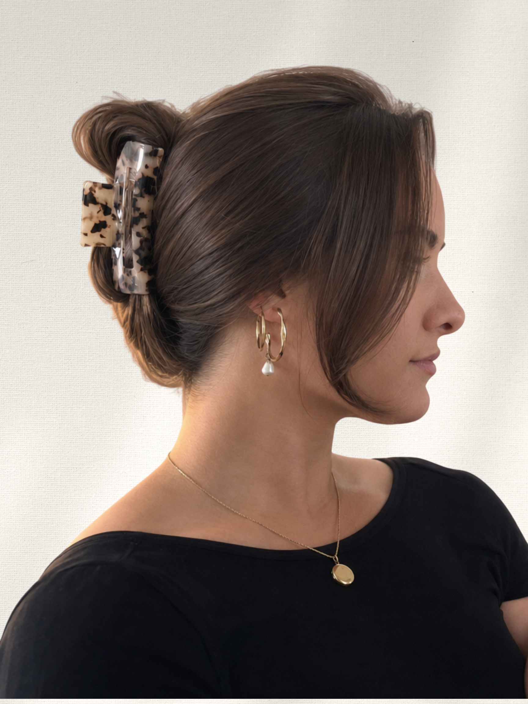 Alba Claw Clip