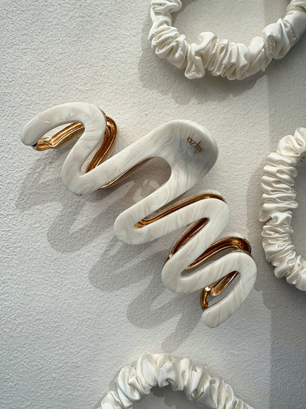 Genoveva  Claw Clip