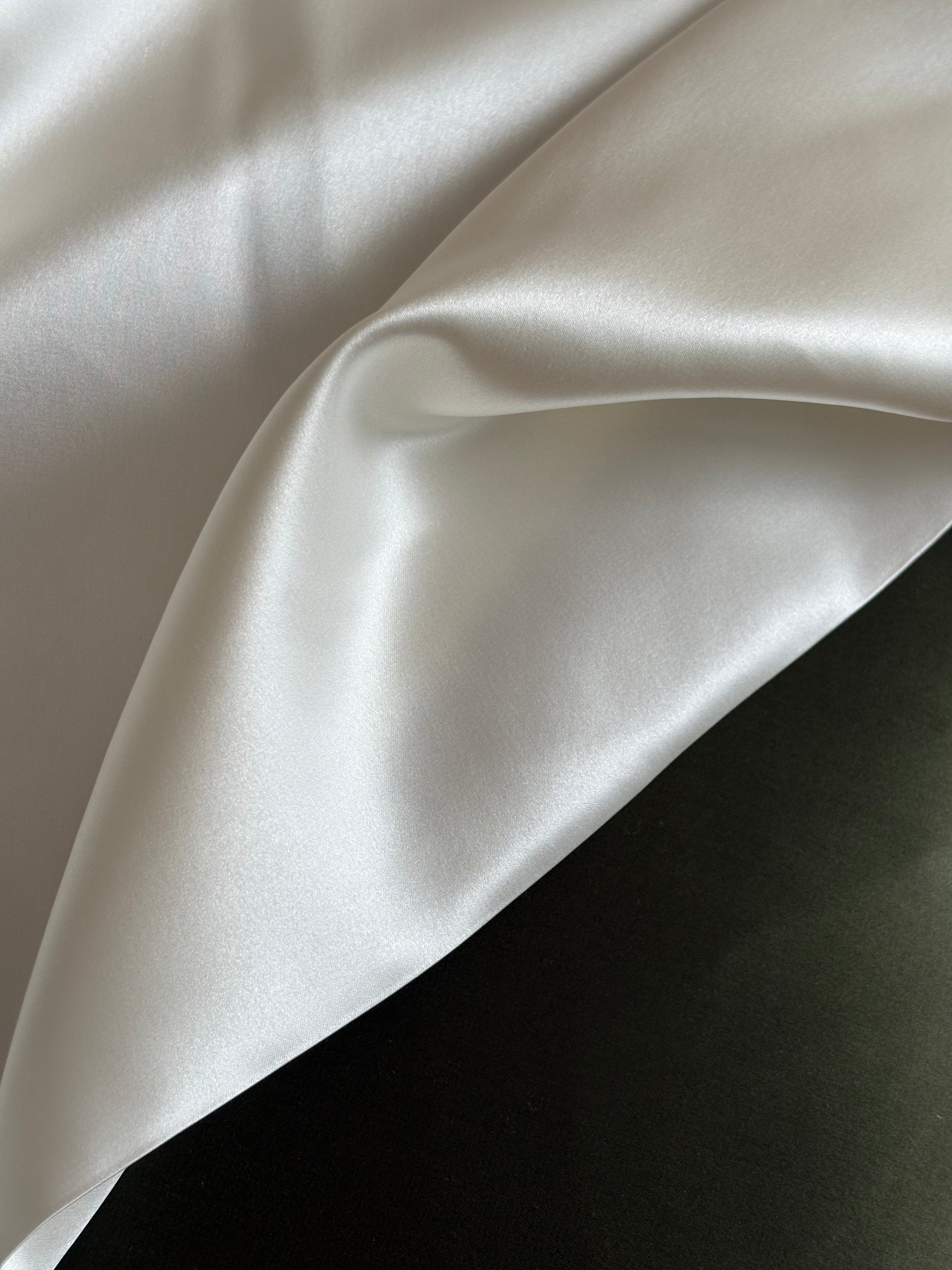 Camila Mulberry Silk Pillowcase